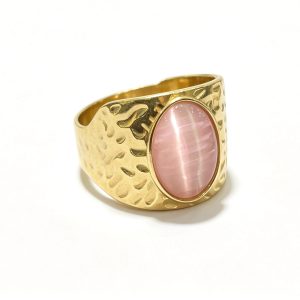 Vintage Hammered Wide Band Ring with Oval Pink Resin Inlaid